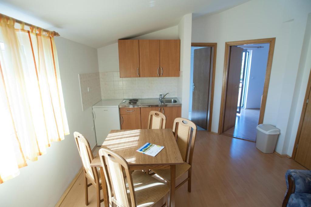 Apartments Maric With Parking Umag Quarto foto